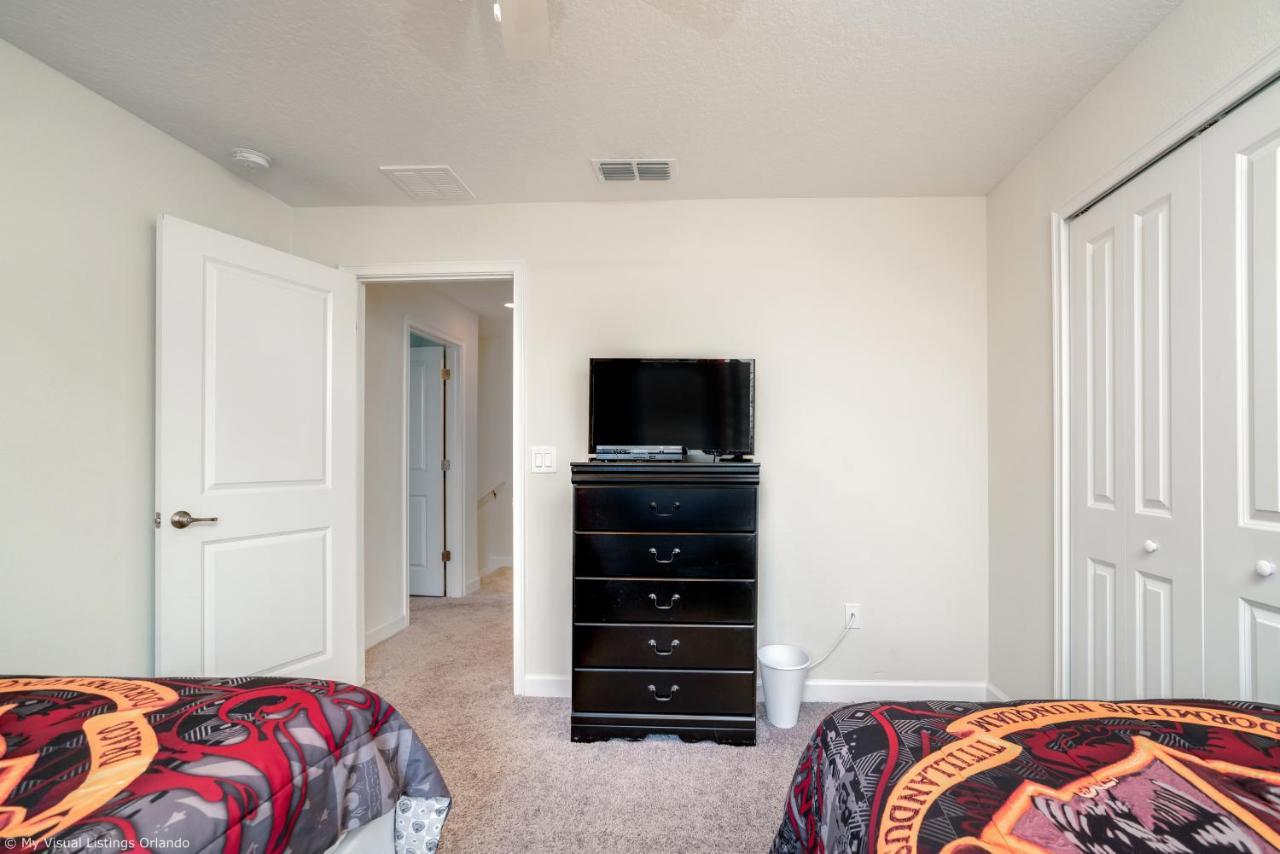 Stunning Lakeview Townhome W Private Pool Kissimmee Eksteriør billede