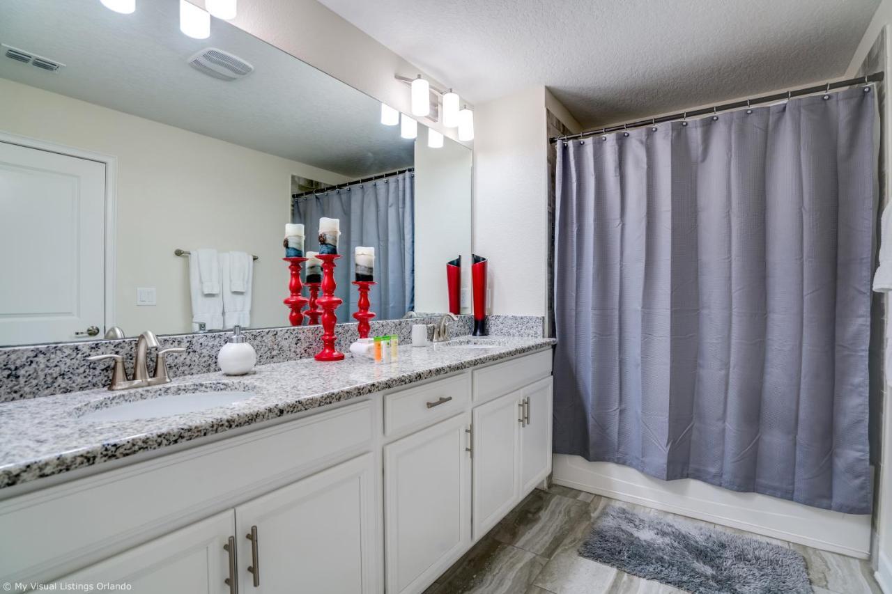 Stunning Lakeview Townhome W Private Pool Kissimmee Eksteriør billede