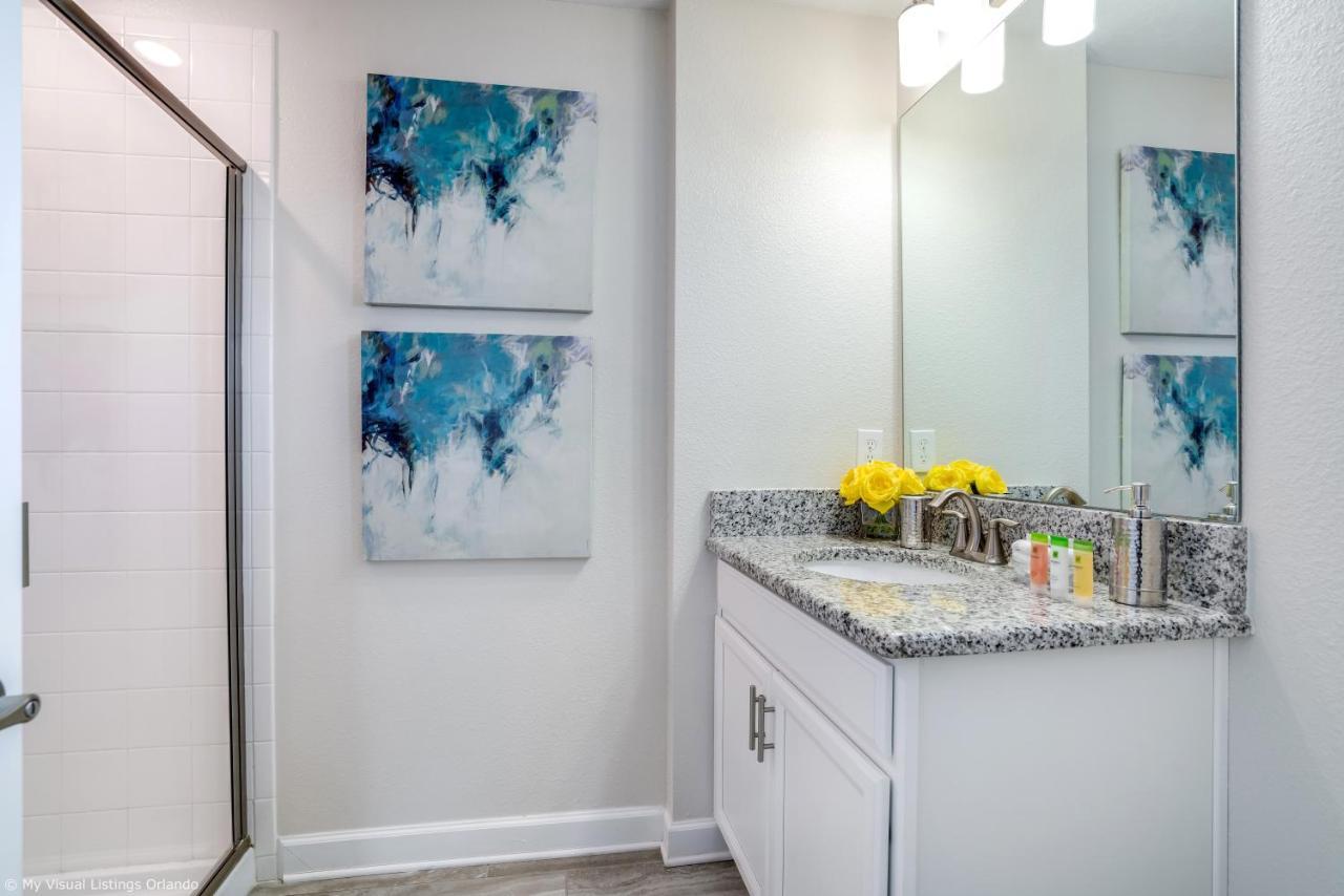 Stunning Lakeview Townhome W Private Pool Kissimmee Eksteriør billede